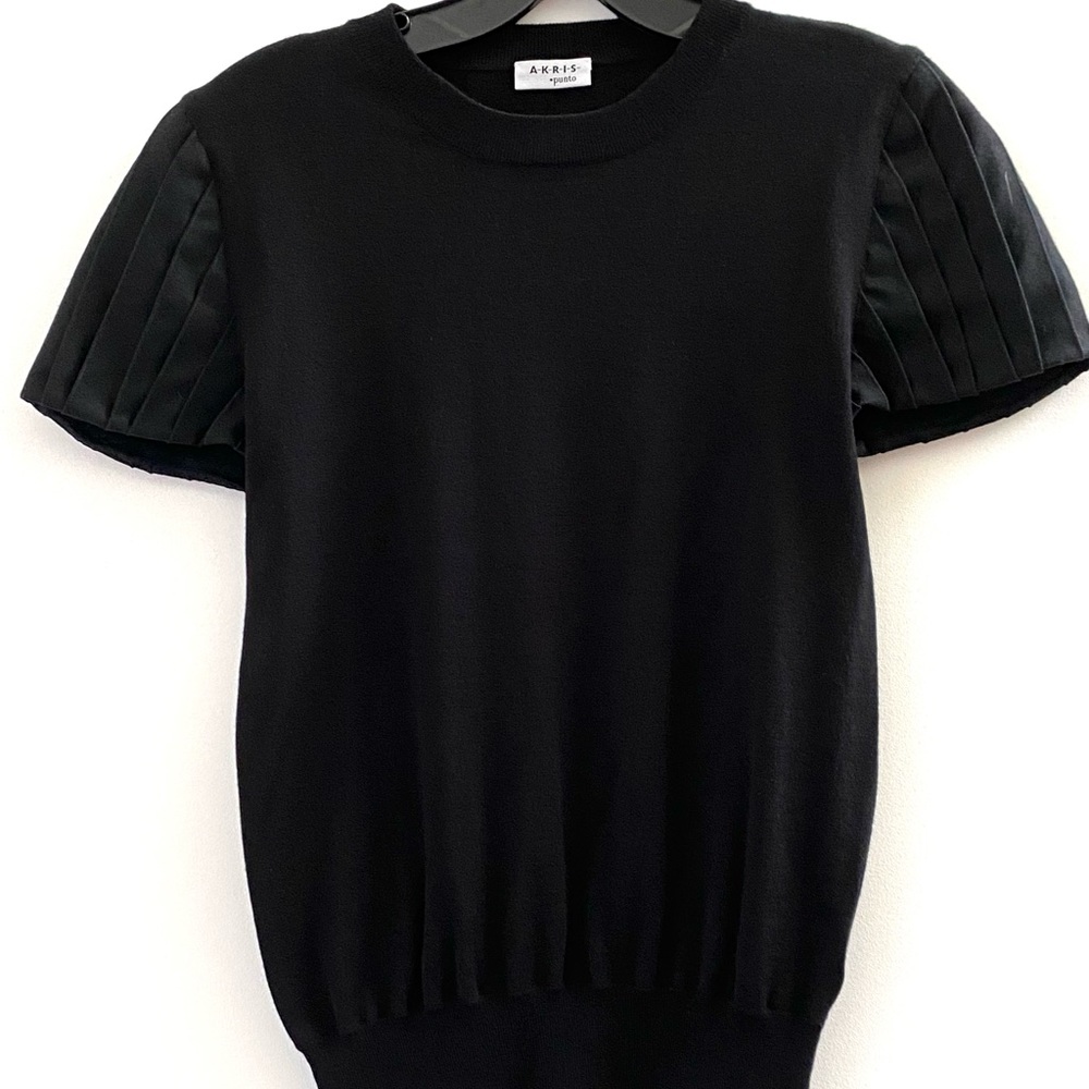 Akris Punto black sweater with silk sleeves